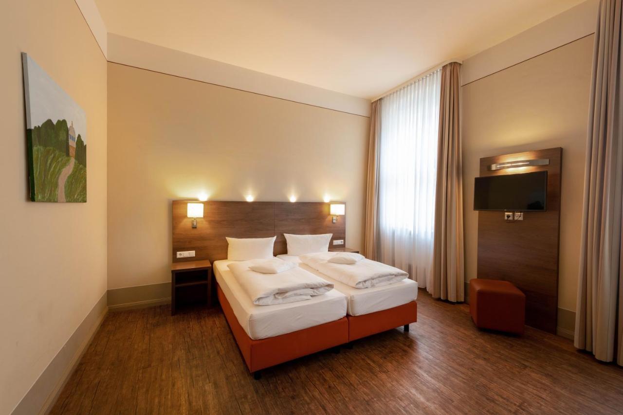 Deluxe Doppel-/Zweibettzimmer