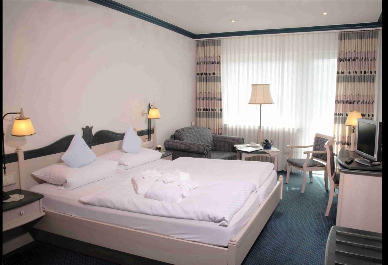 Doppelzimmer Dorfseite,49935189:JPEG