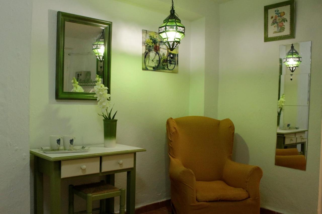 Large Double Room,1002525990:JPEG