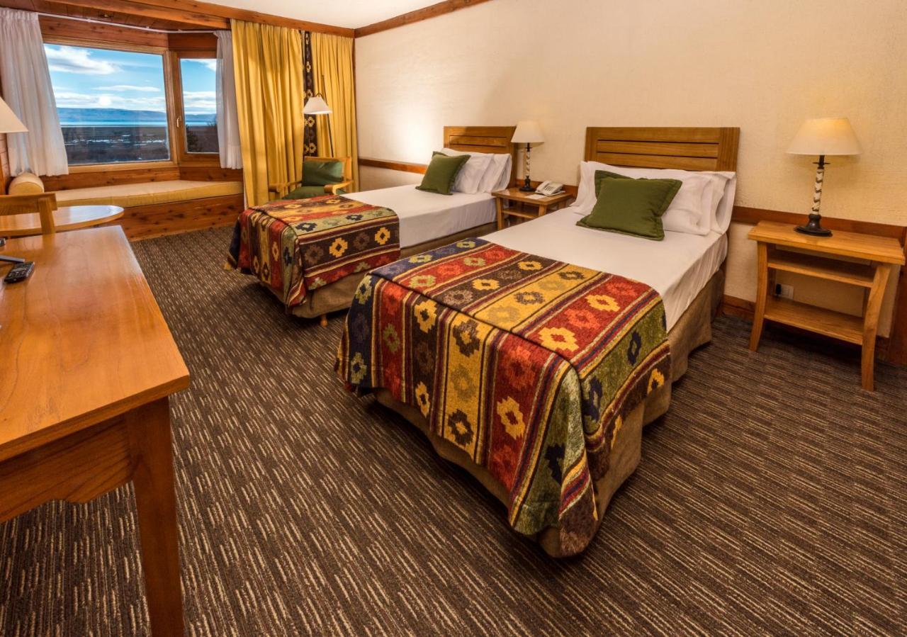 Quarto Duplo Superior com Vista do Lago