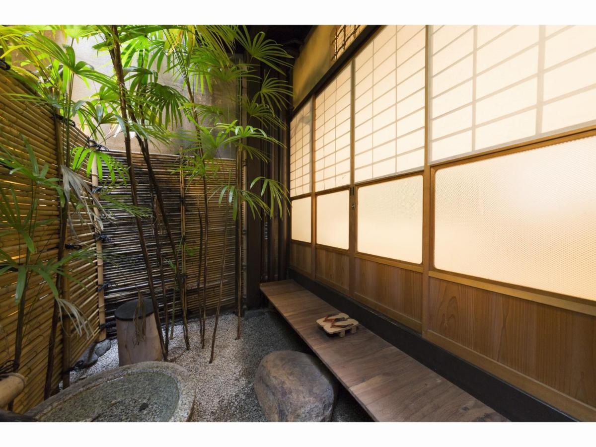 Twin Room with Shared Bathroom