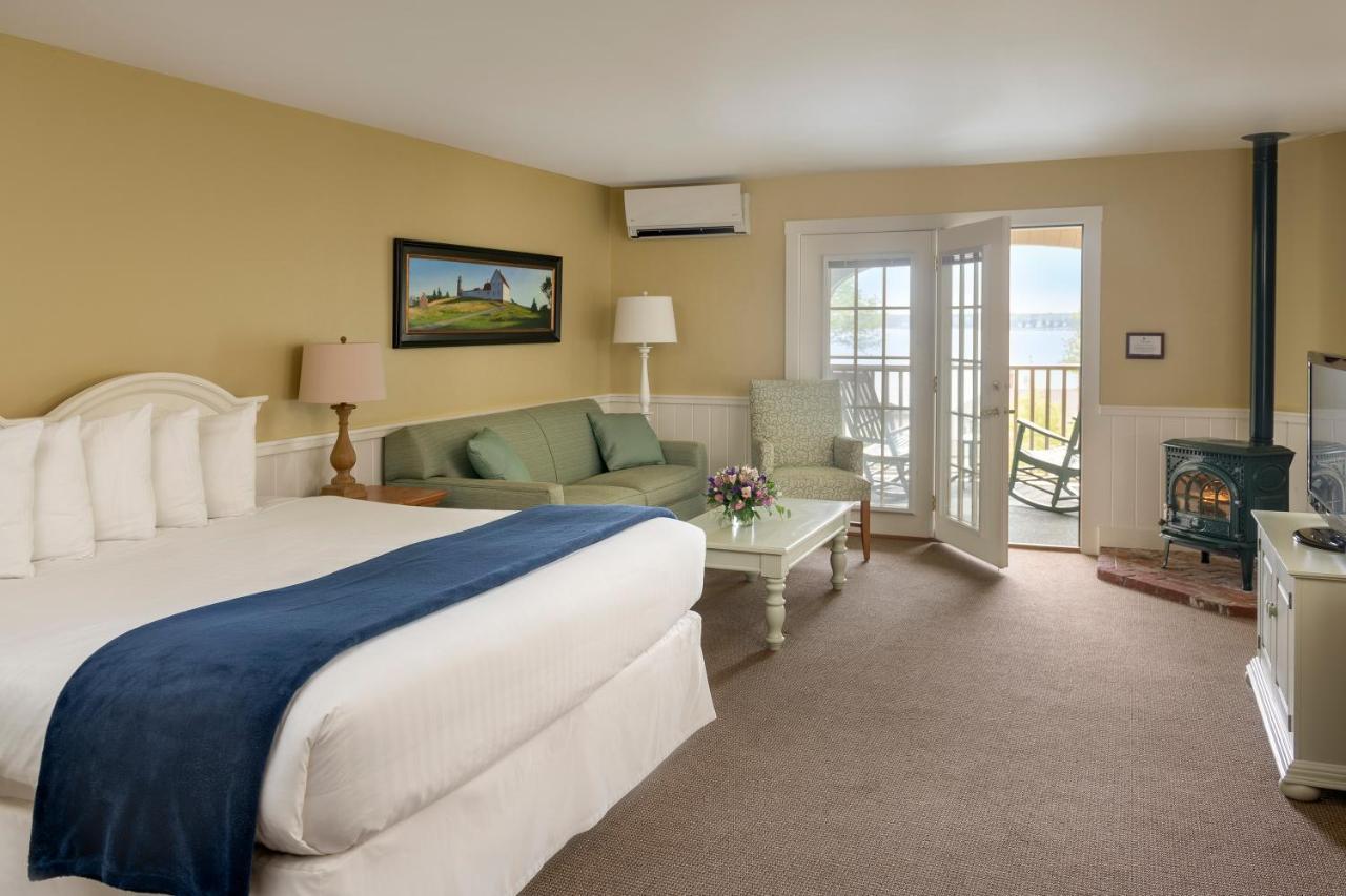 Partial Ocean View with King Bed,1124889972:JPEG