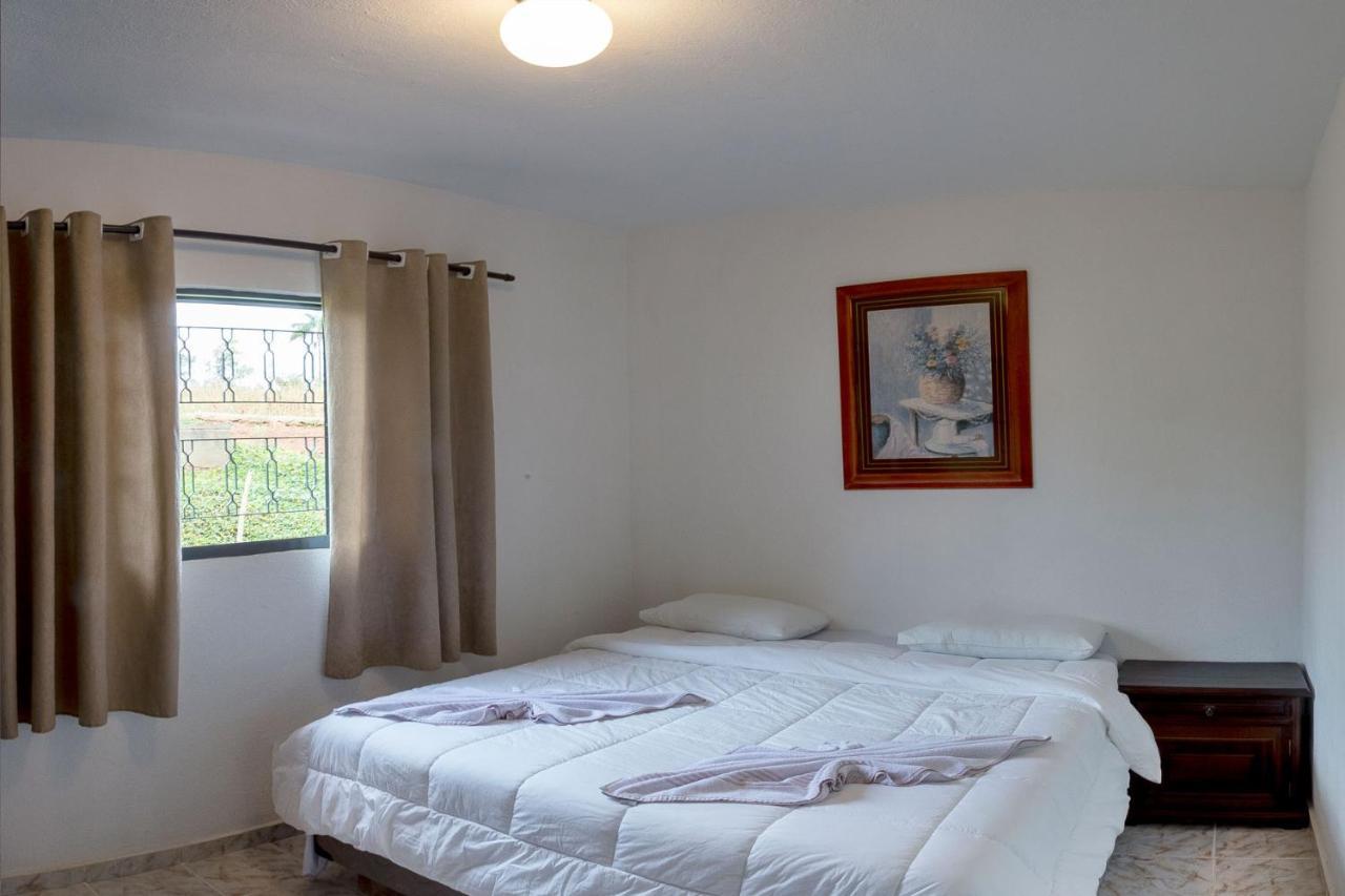 Quarto Família com Chuveiro