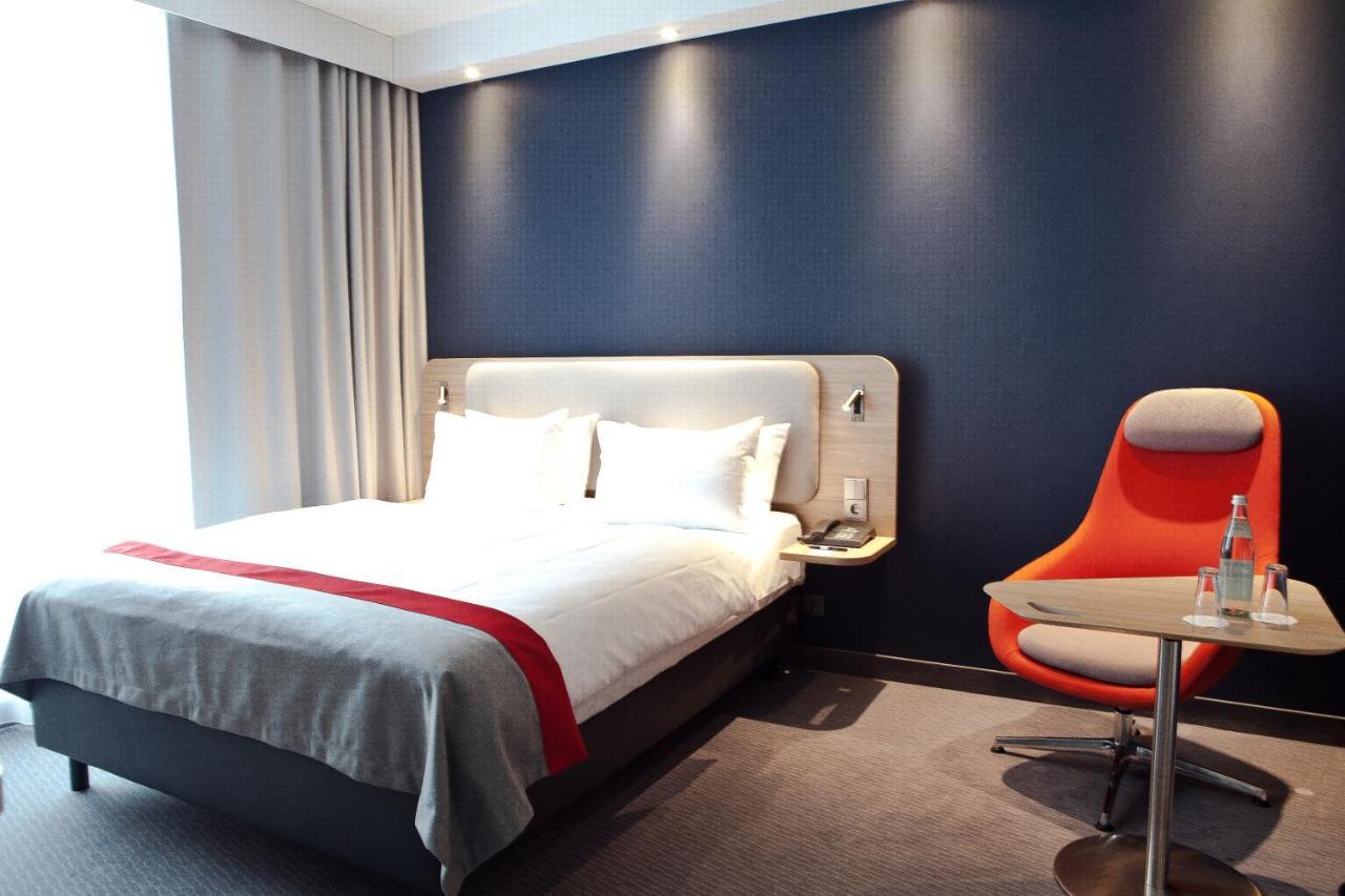 Standard Queen Room,1157596092:JPEG