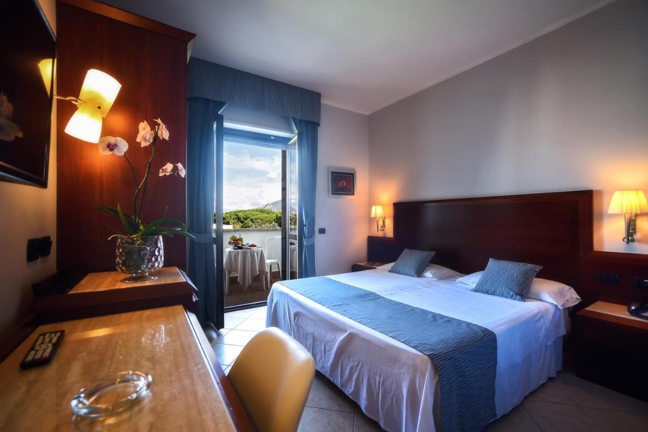 Budget Double Room,1026888361:JPEG