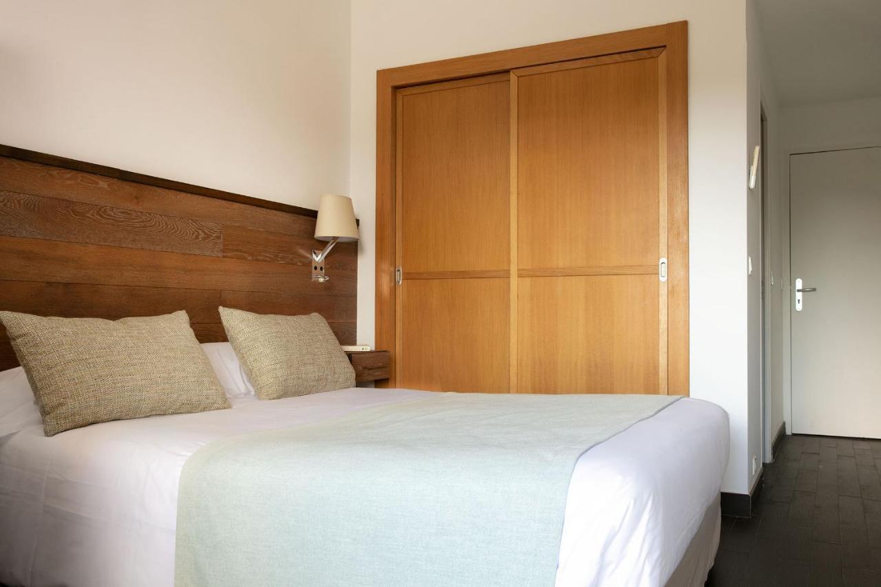 Standard Double or Twin Room,1027965907:JPEG