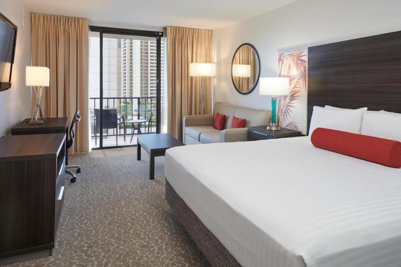 Room with Partial Ocean,1069678441:JPEG