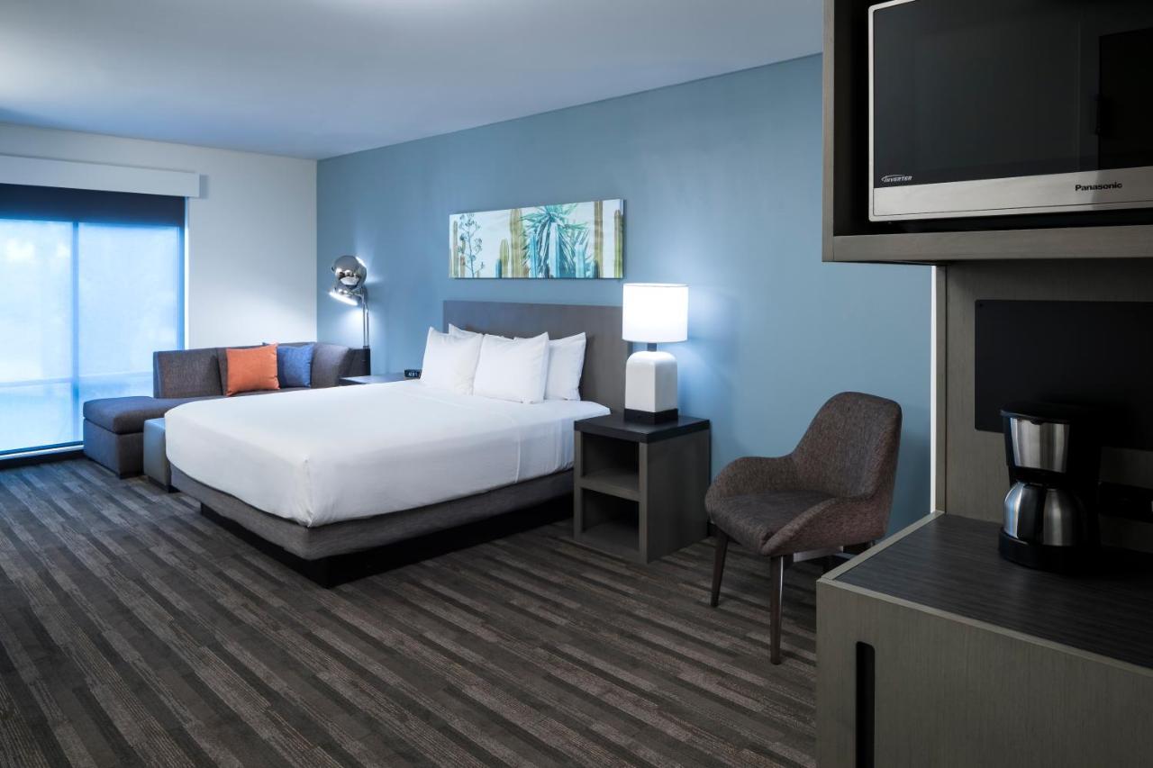 King Room,1078364755:JPEG