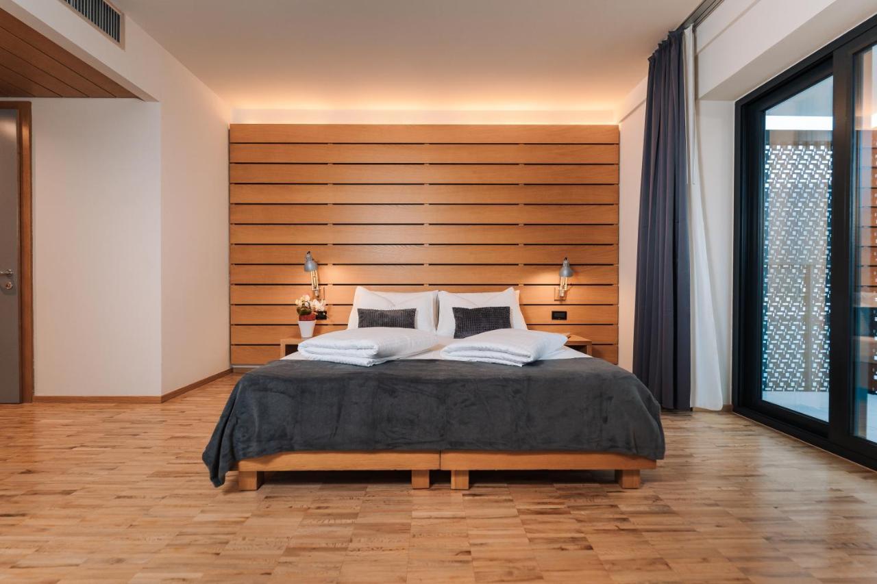 Premium Zimmer mit Seeblick