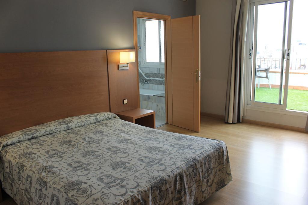 Double or Twin Room Terrace,1431902032:JPEG