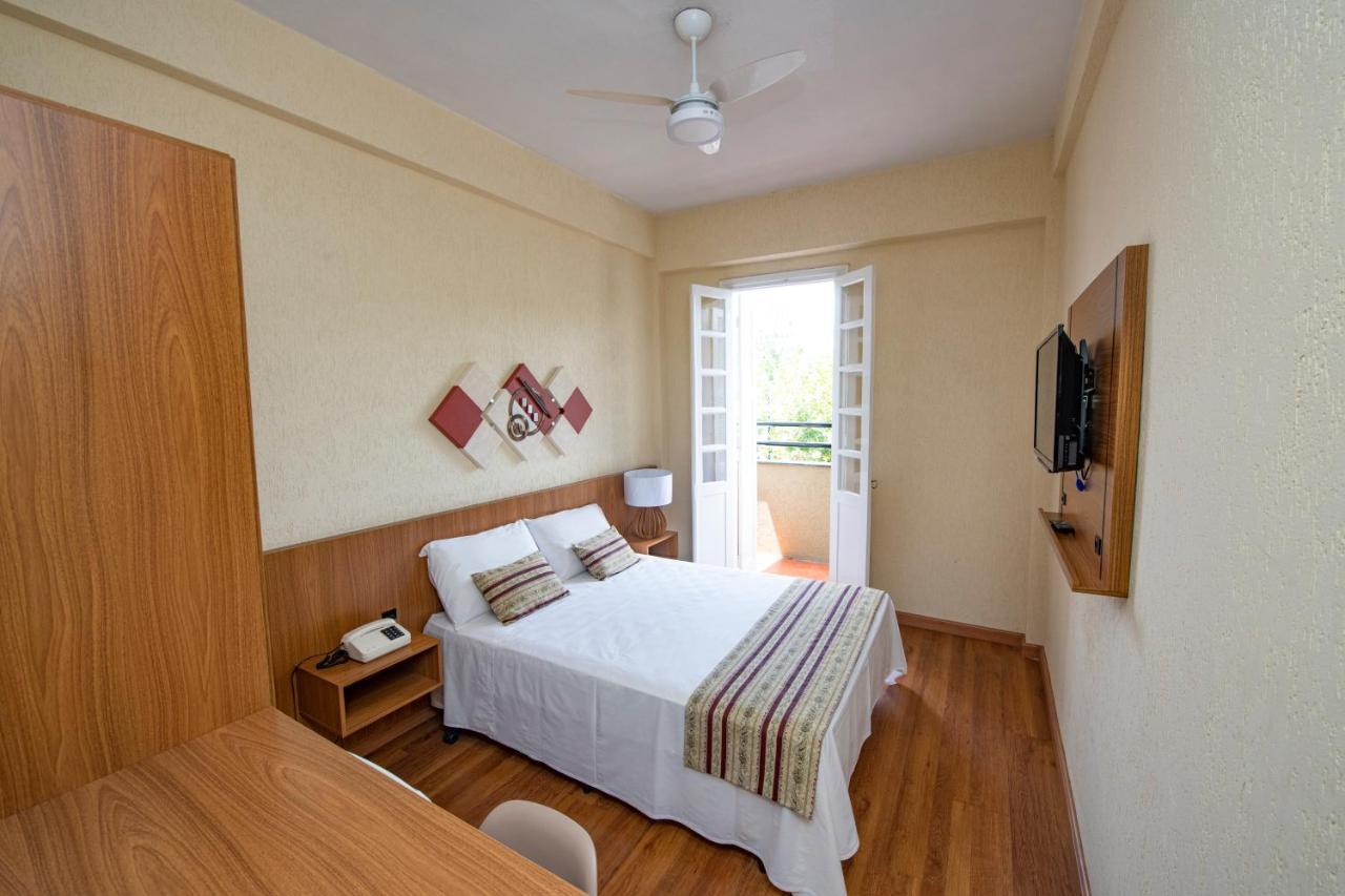 Quarto Duplo Standard