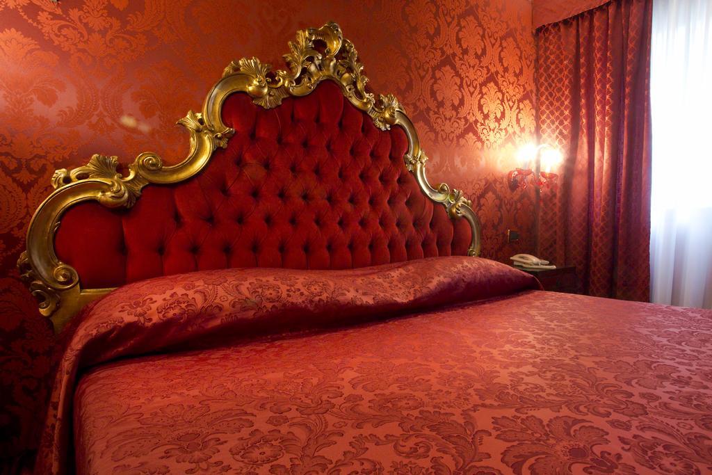 Standard Double Room,746263574:JPEG