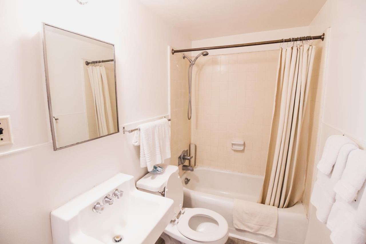 Suite 2 Chambres Lit King-Size et 2 Lits Queen-Size avec Cuisine Entièrement Équipée