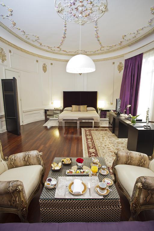 Quarto Duplo de Canto