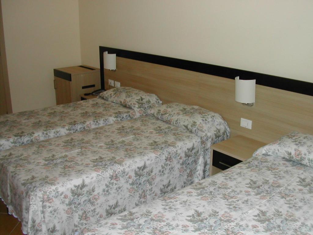 Superior Triple Room,8638350:JPEG