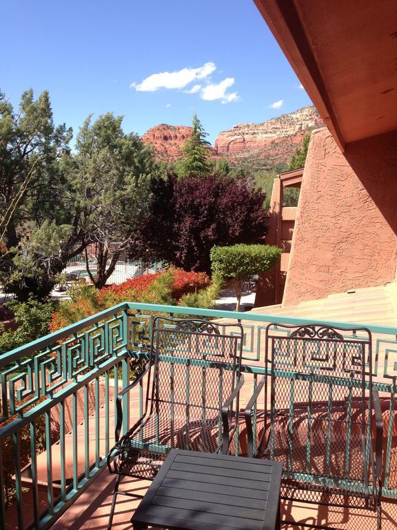 Dream Weaver - King Room with Balcony View,402053136:JPEG