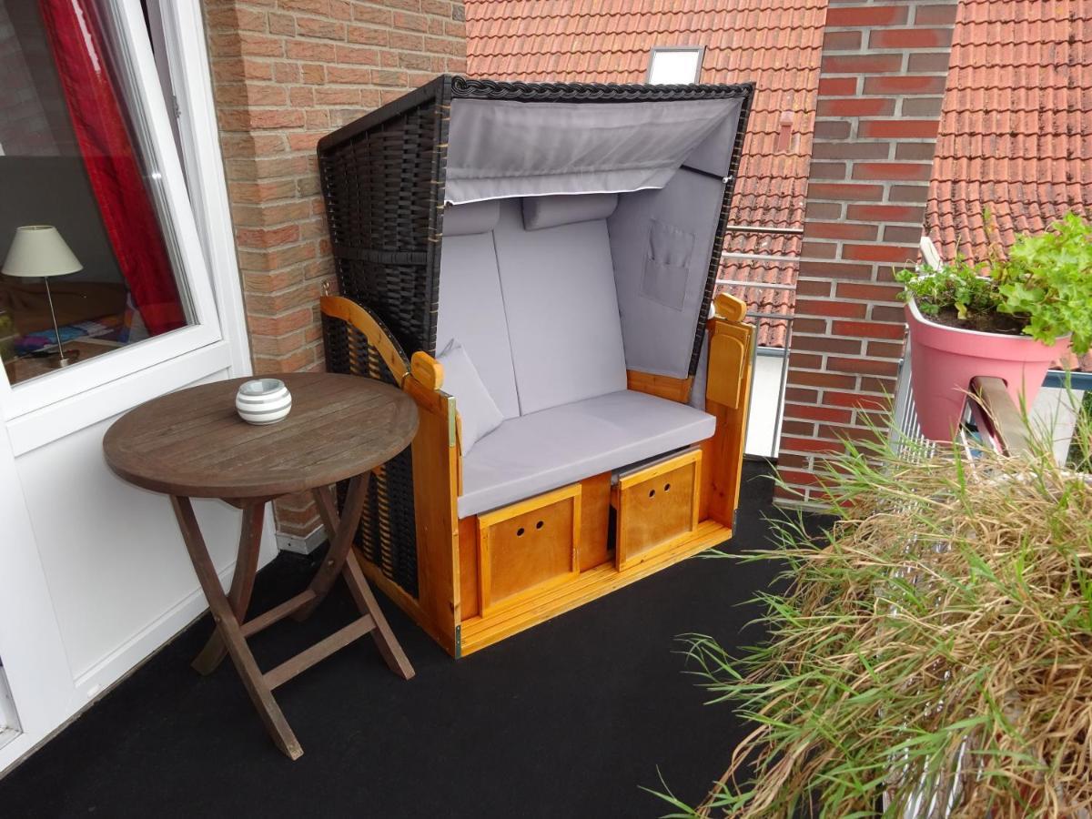 Einzelzimmer mit Balkon