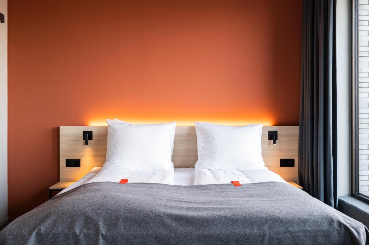 Small Double Room,1239469351:JPEG