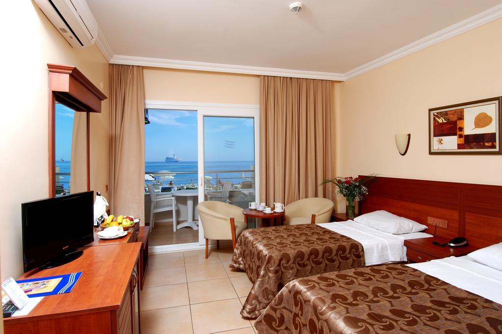 Tweepersoonskamer met 1 of 2 Bedden - Bijgebouw