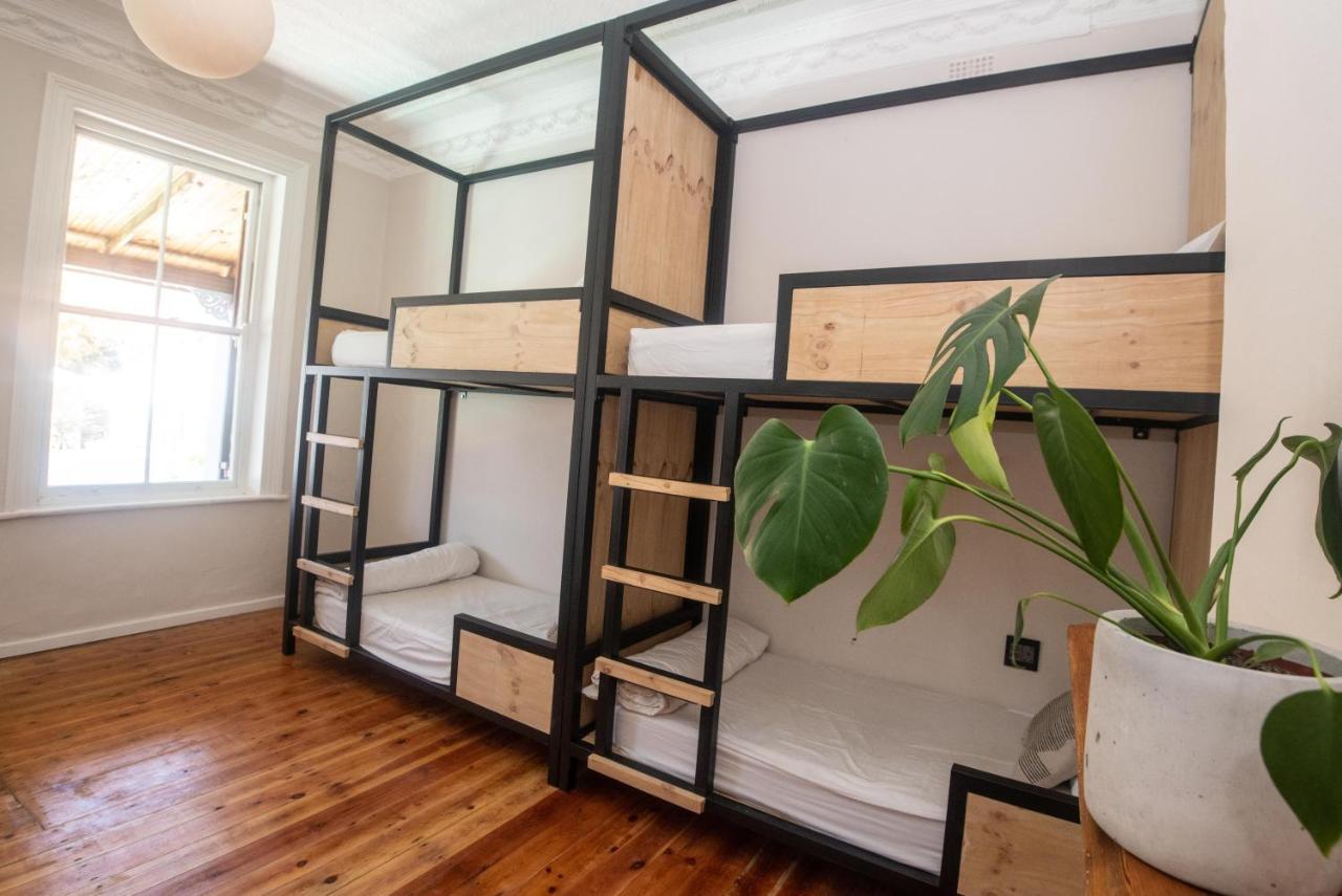 Bett im Frauenschlafsaal mit 6 Betten