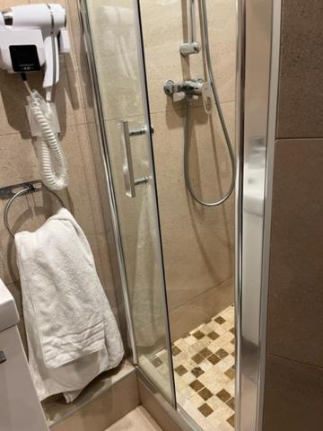 Habitación Doble con baño privado