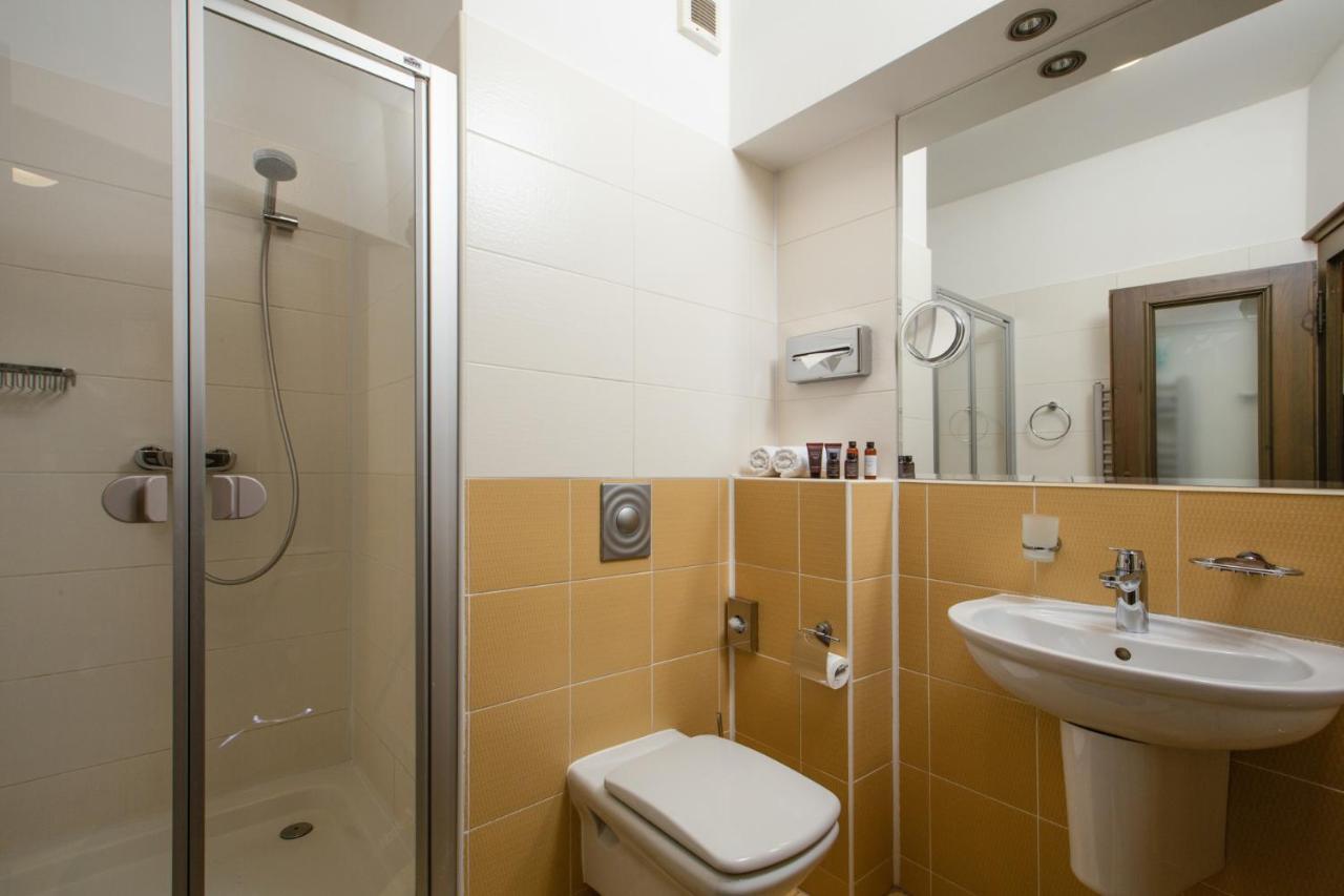 Habitación Doble en el ático