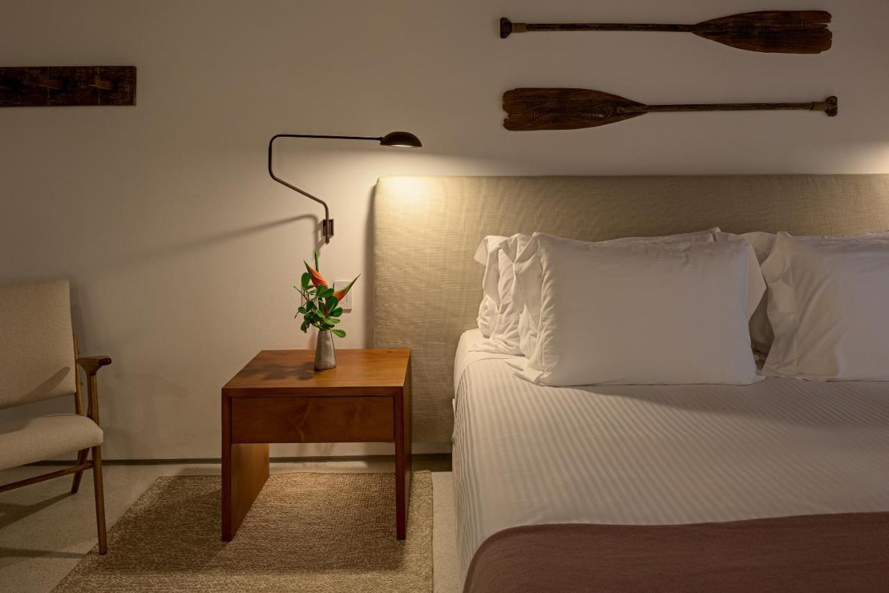 Quarto com 2 Camas de Solteiro