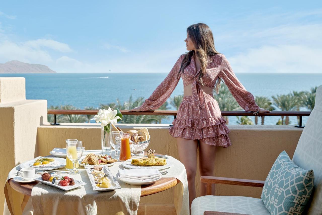 Deluxe Tweepersoonskamer met 2 Aparte Bedden en Uitzicht op Zee