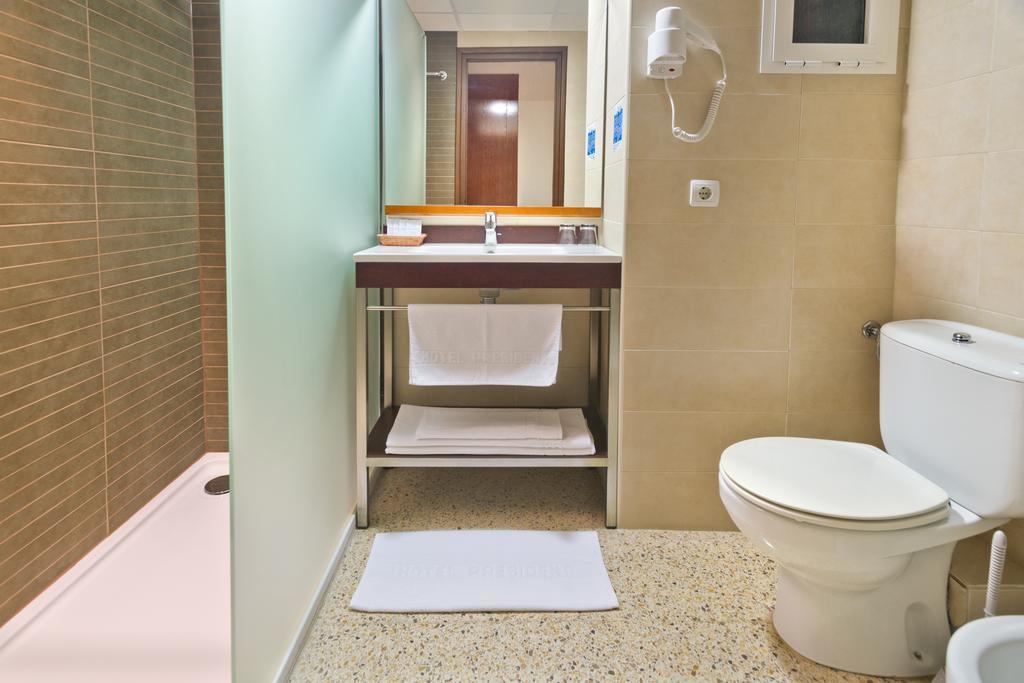 Habitación Individual con balcón