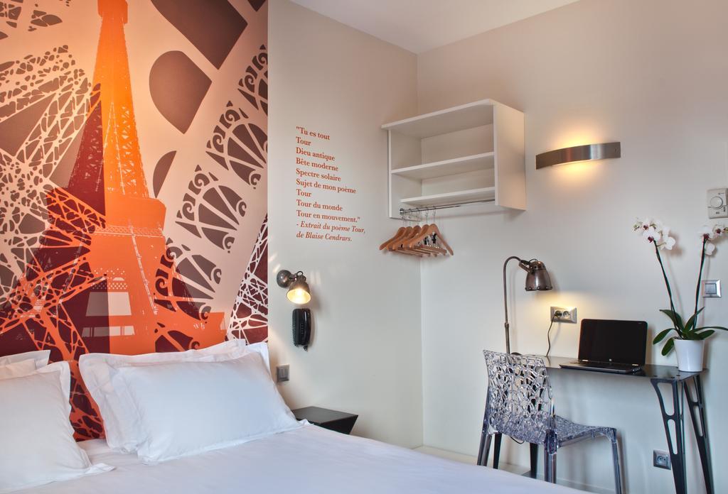 Chambre Double Eiffel