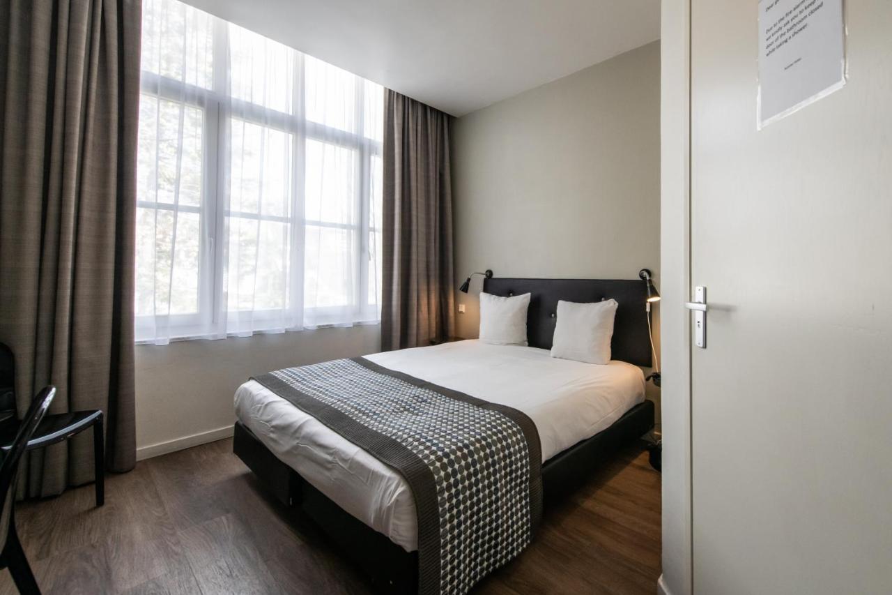 Quarto Duplo Standard