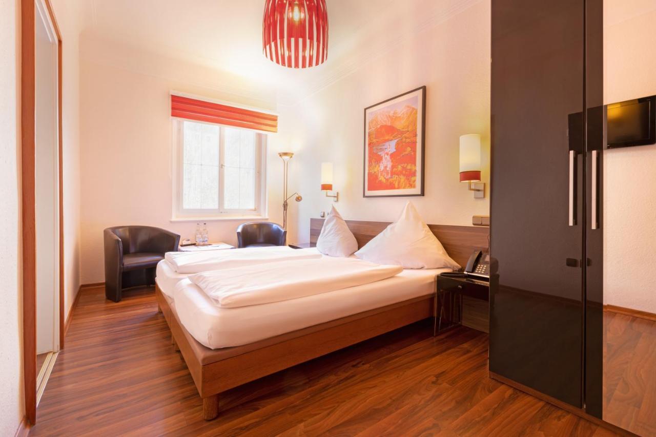 Standard Room,258019125:JPEG