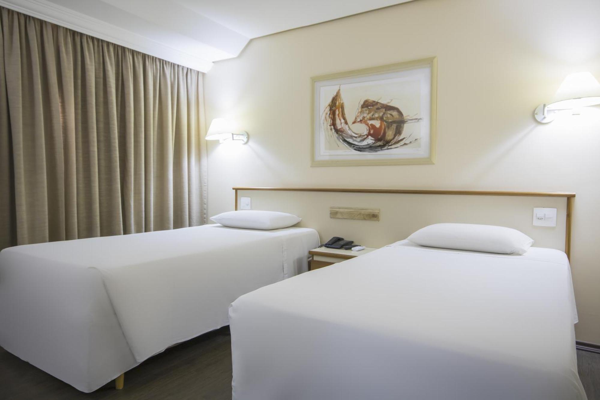 Quarto Standard com 2 Camas de Solteiro