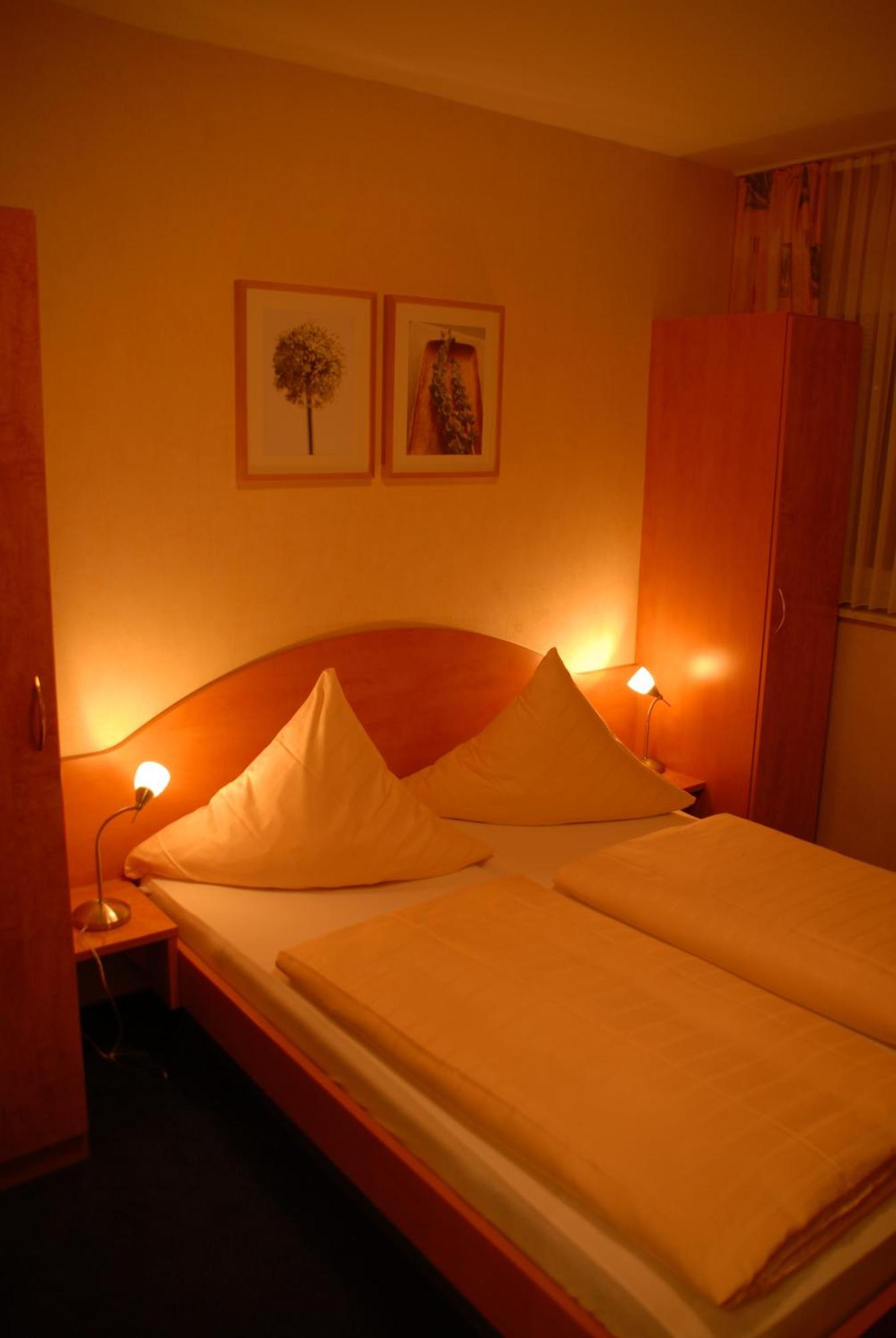 Double Room,1235236358:JPEG