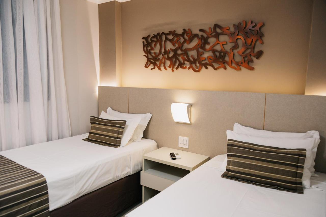 Standard Twin Room,1252057849:JPEG