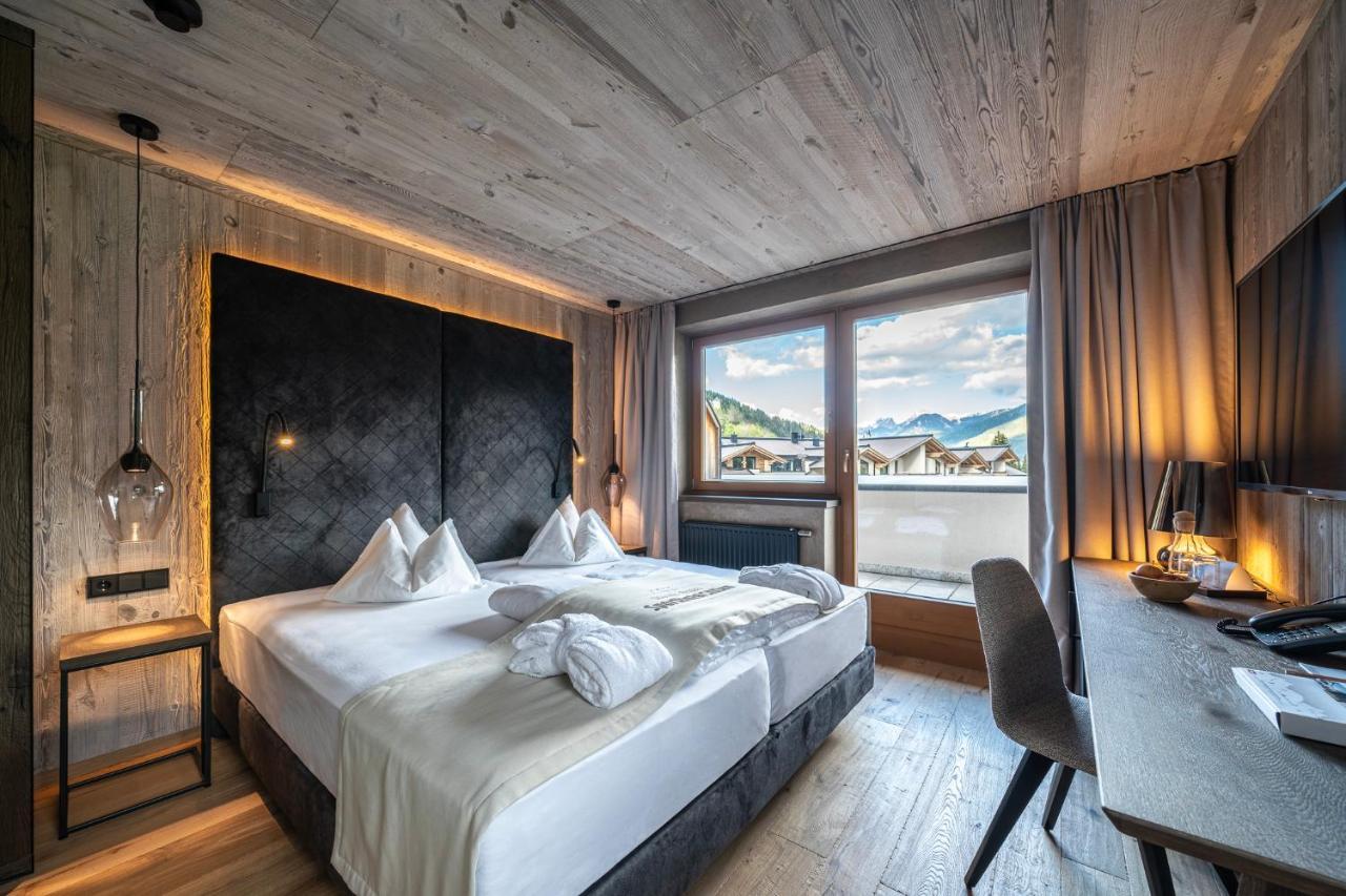 Double Room,1765210798:JPEG