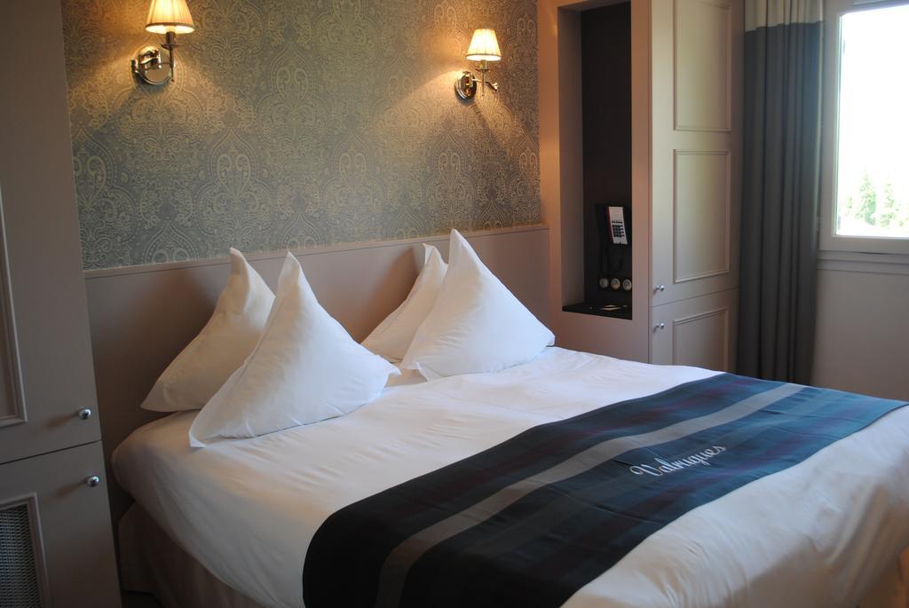 Chambre Double Confort avec Accès Gratuit au Spa