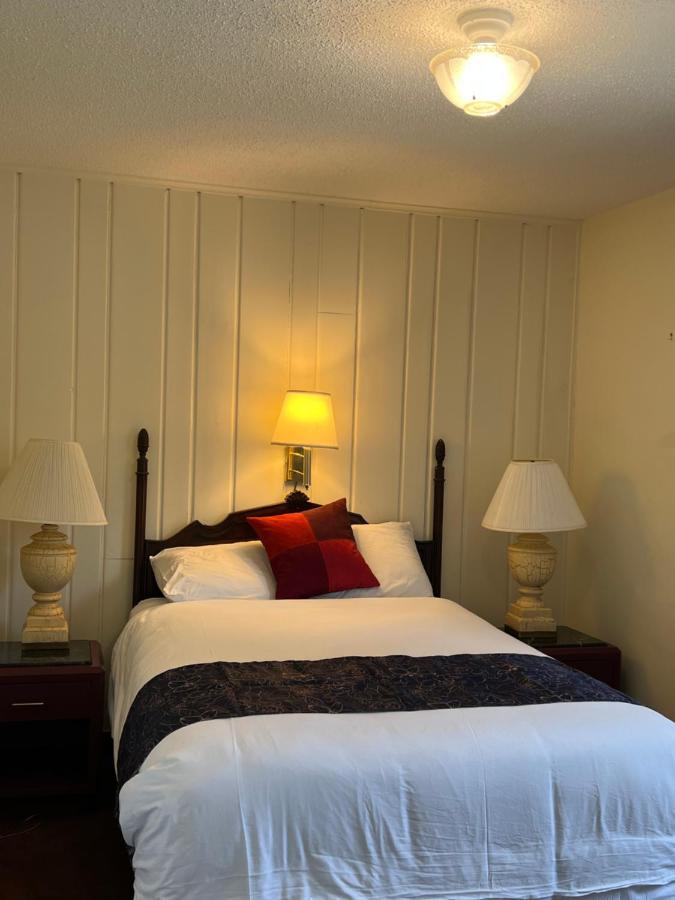 Double Room with Two Double Beds,435512136:JPEG