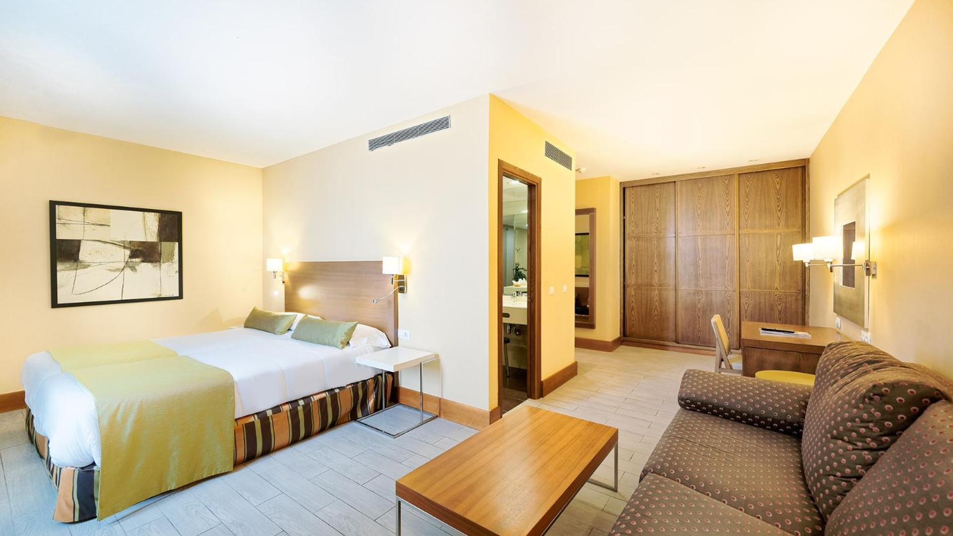 Superior Double or Twin Room,790022334:JPEG
