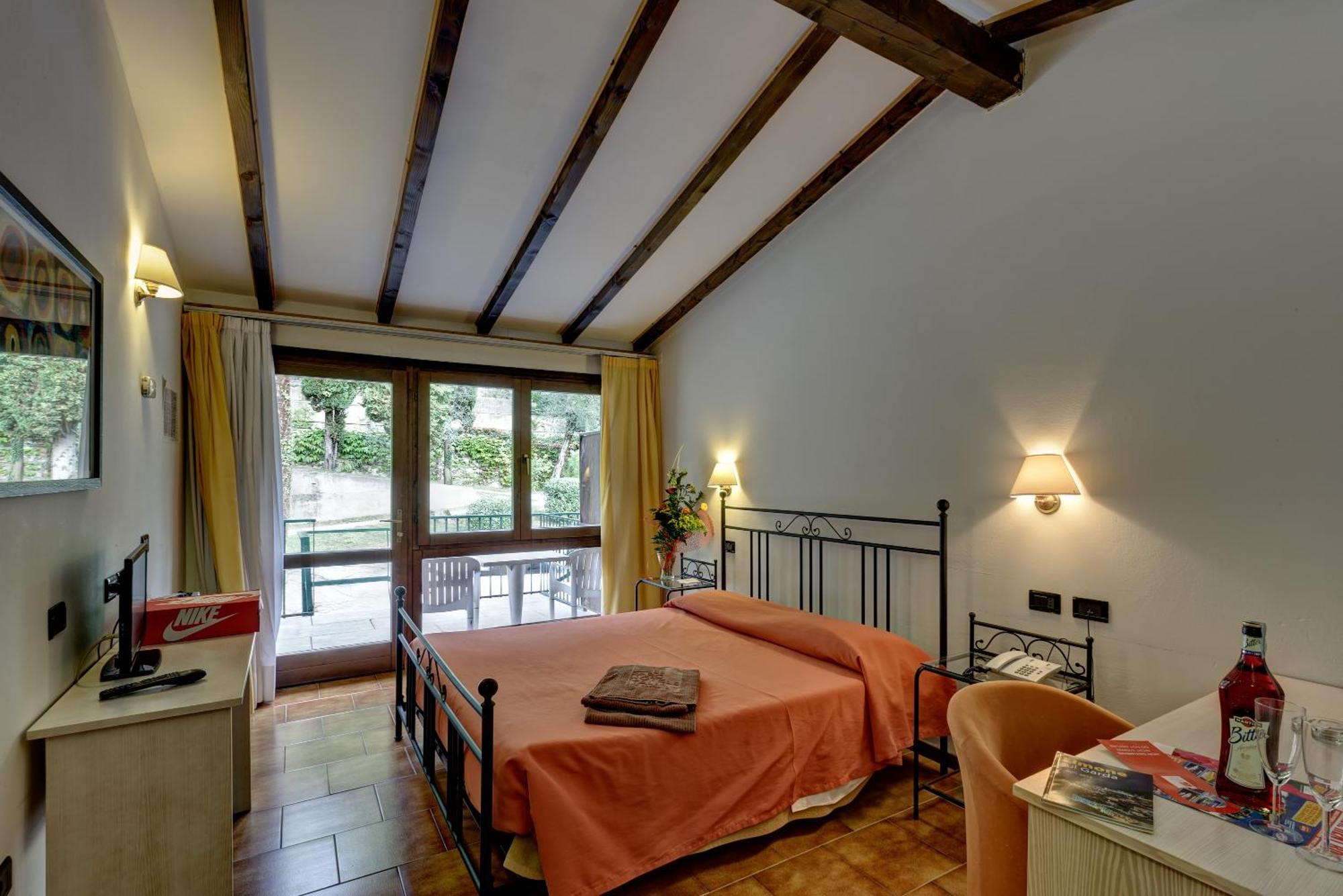 Double or Twin Room Annex