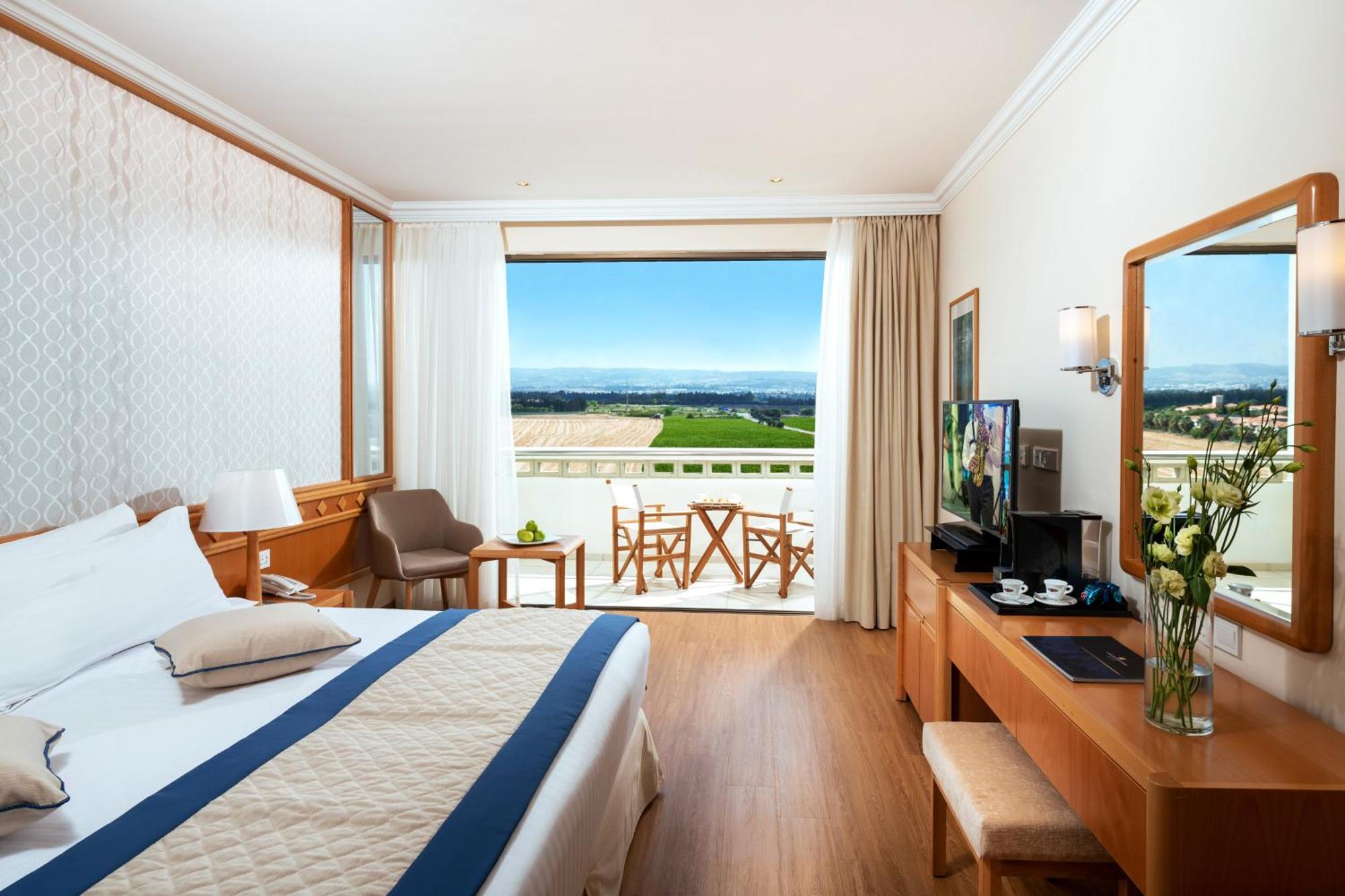 Classic Room with Land View
