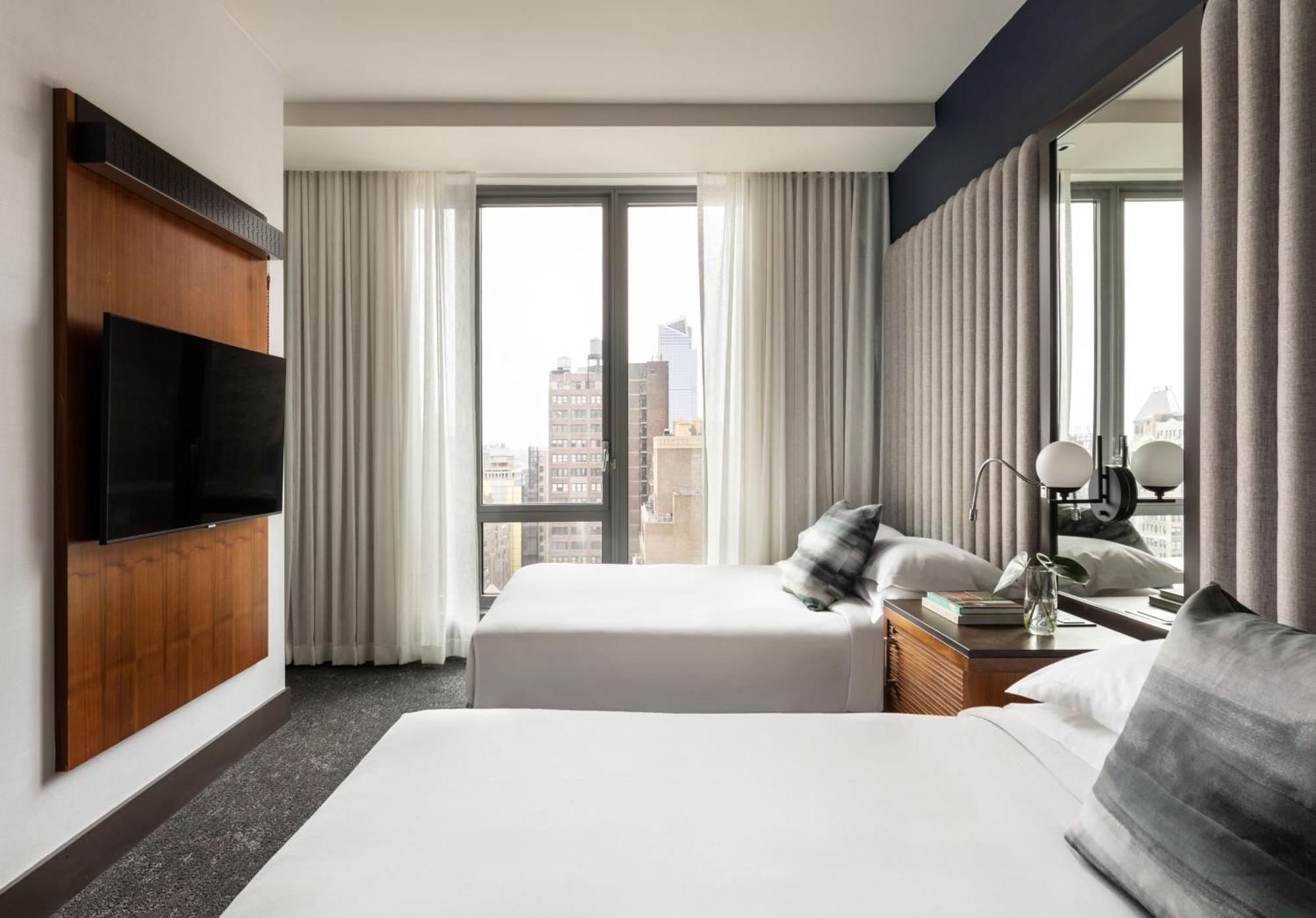 Premium Queen Room with Two Queen Beds,1237957633:JPEG