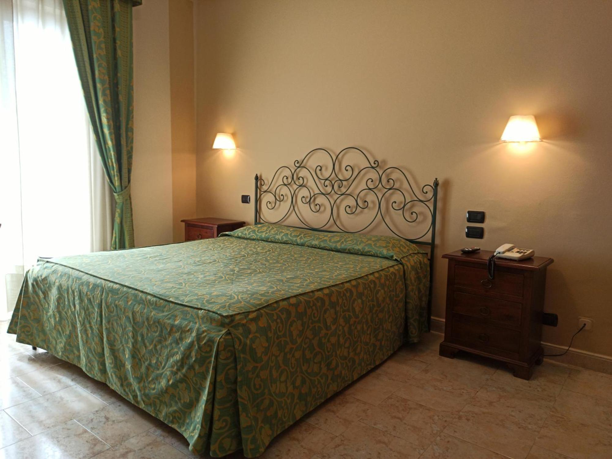 Double Room,1226254010:JPEG