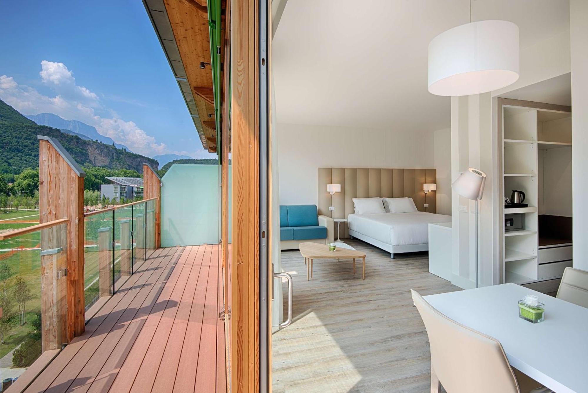 Junior Suite New Style con Balcone e Vista