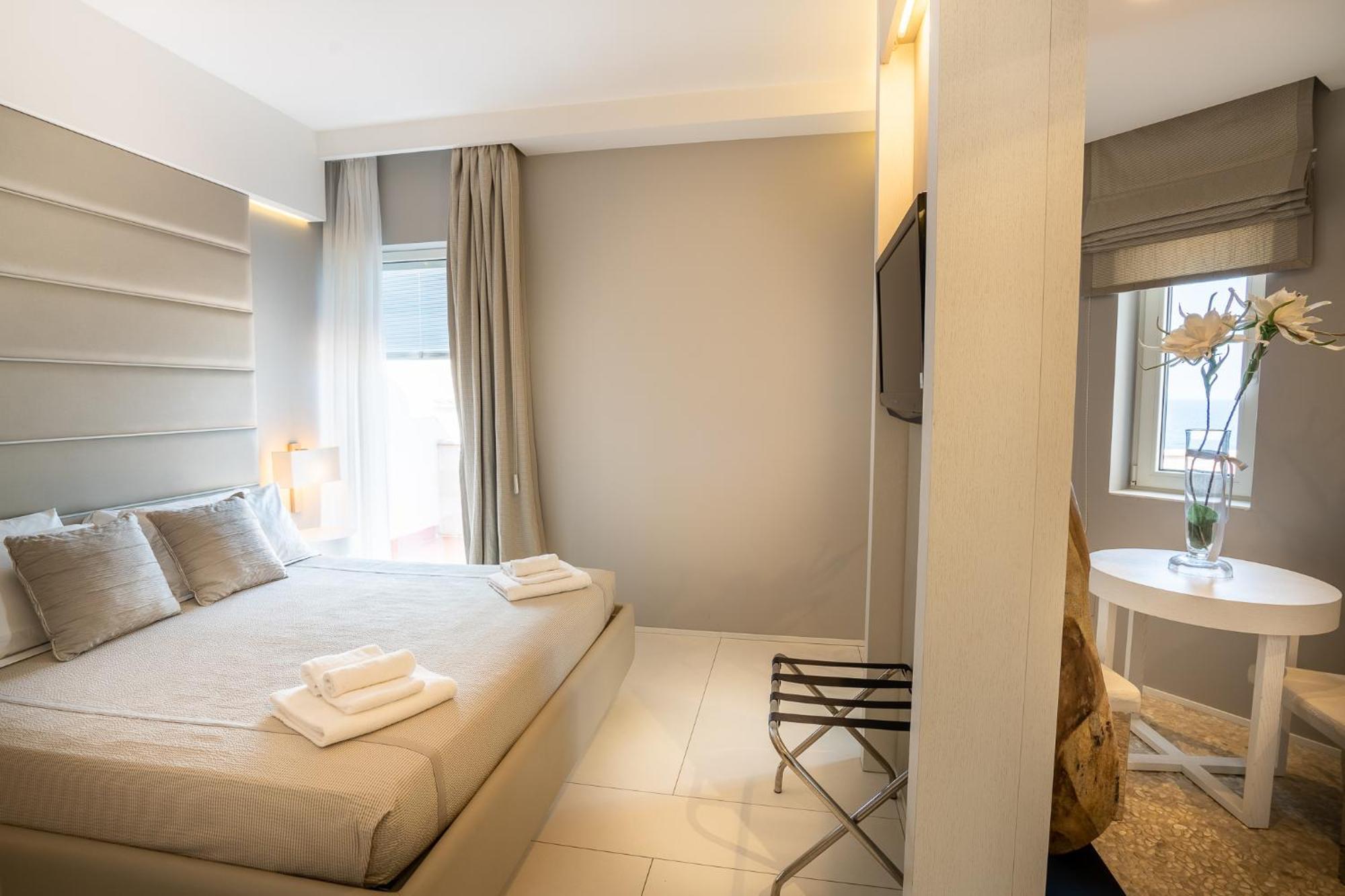 Suite Terrace,1281490276:JPEG