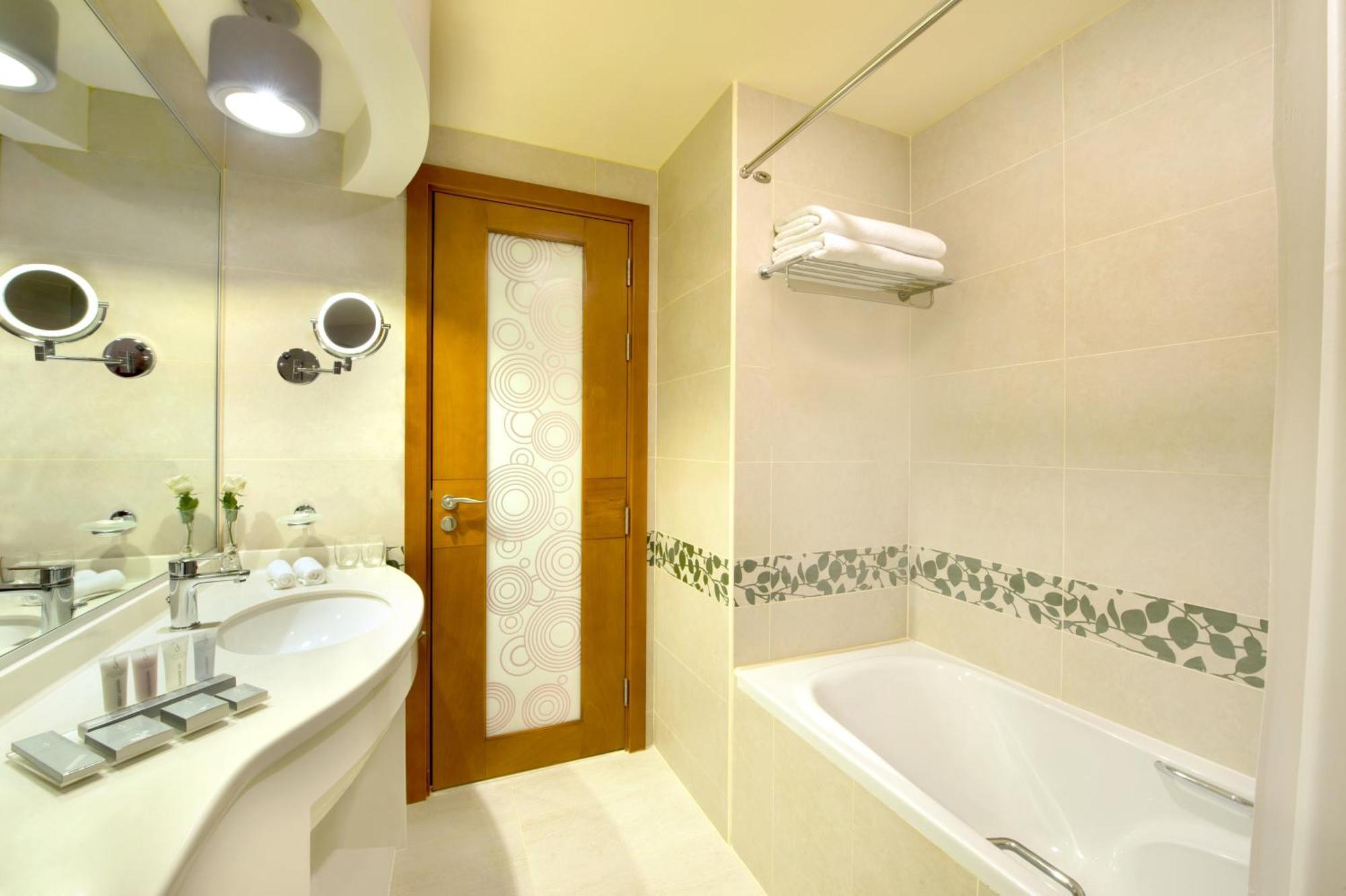 Premium King Room,997642542:JPEG