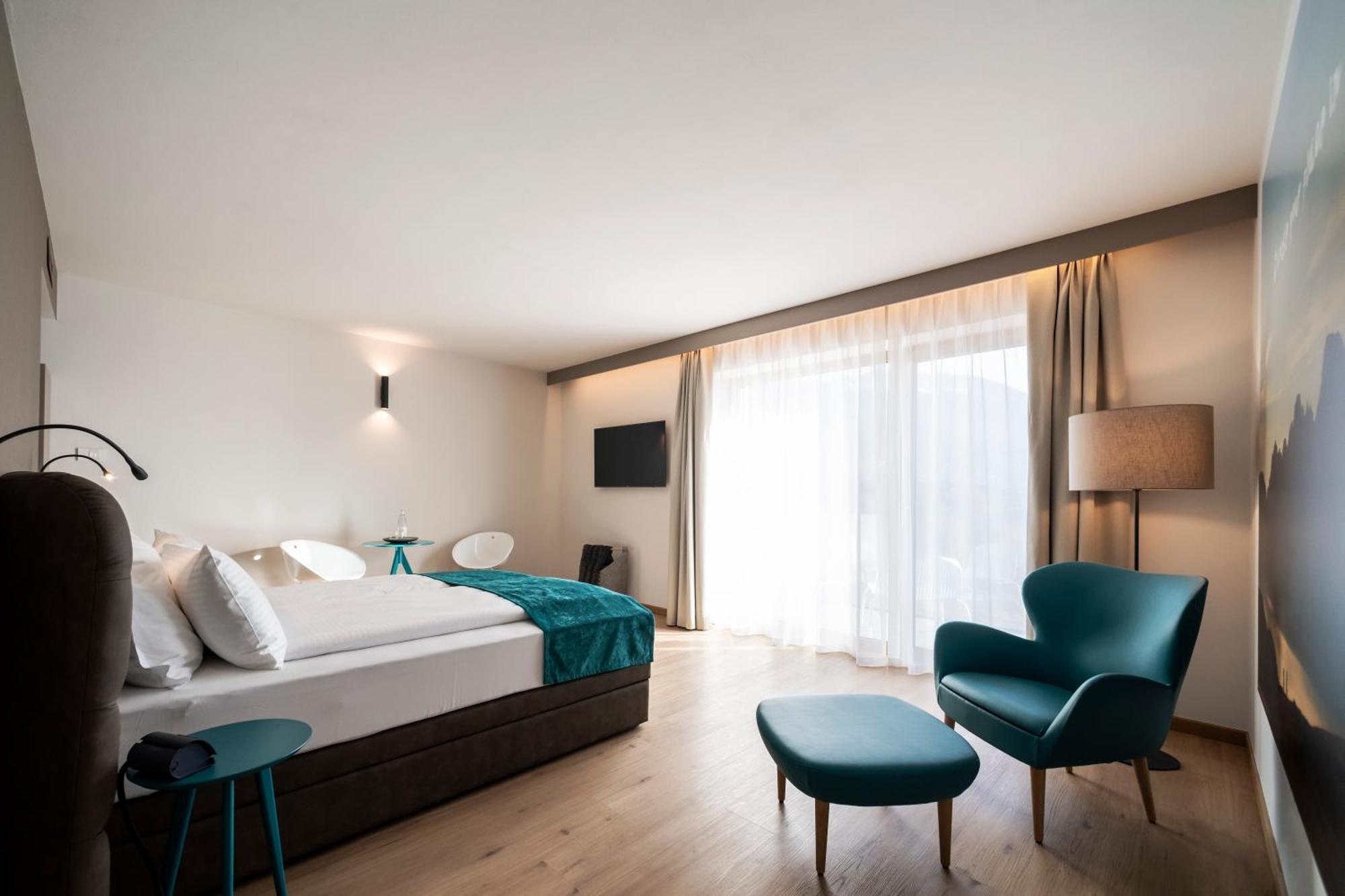 Superior Double Room,1458409342:JPEG