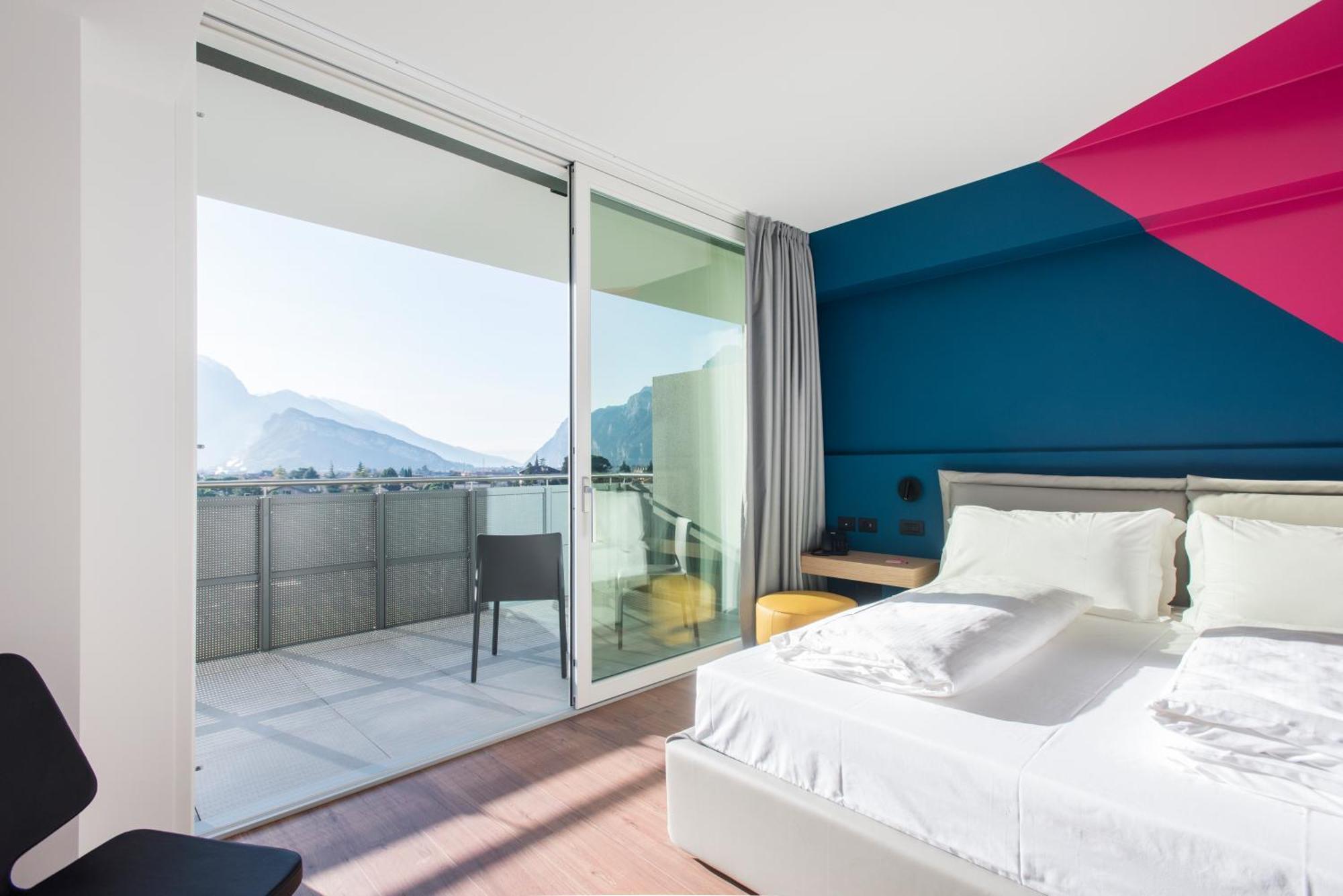 Double Room with Balcony,1284631606:JPEG