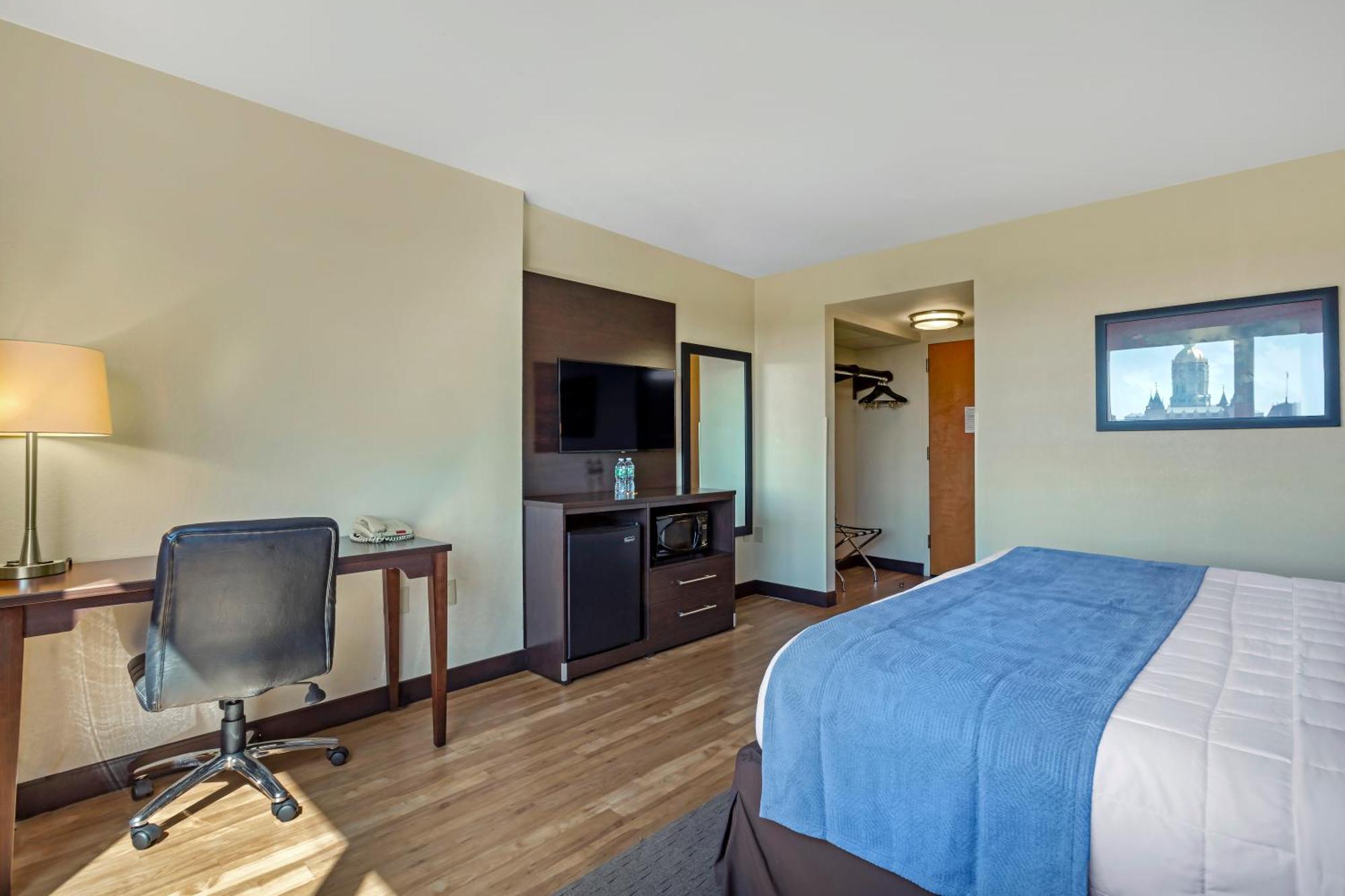 Queen Room - Accessible/Nonsmoking,1286868490:JPEG