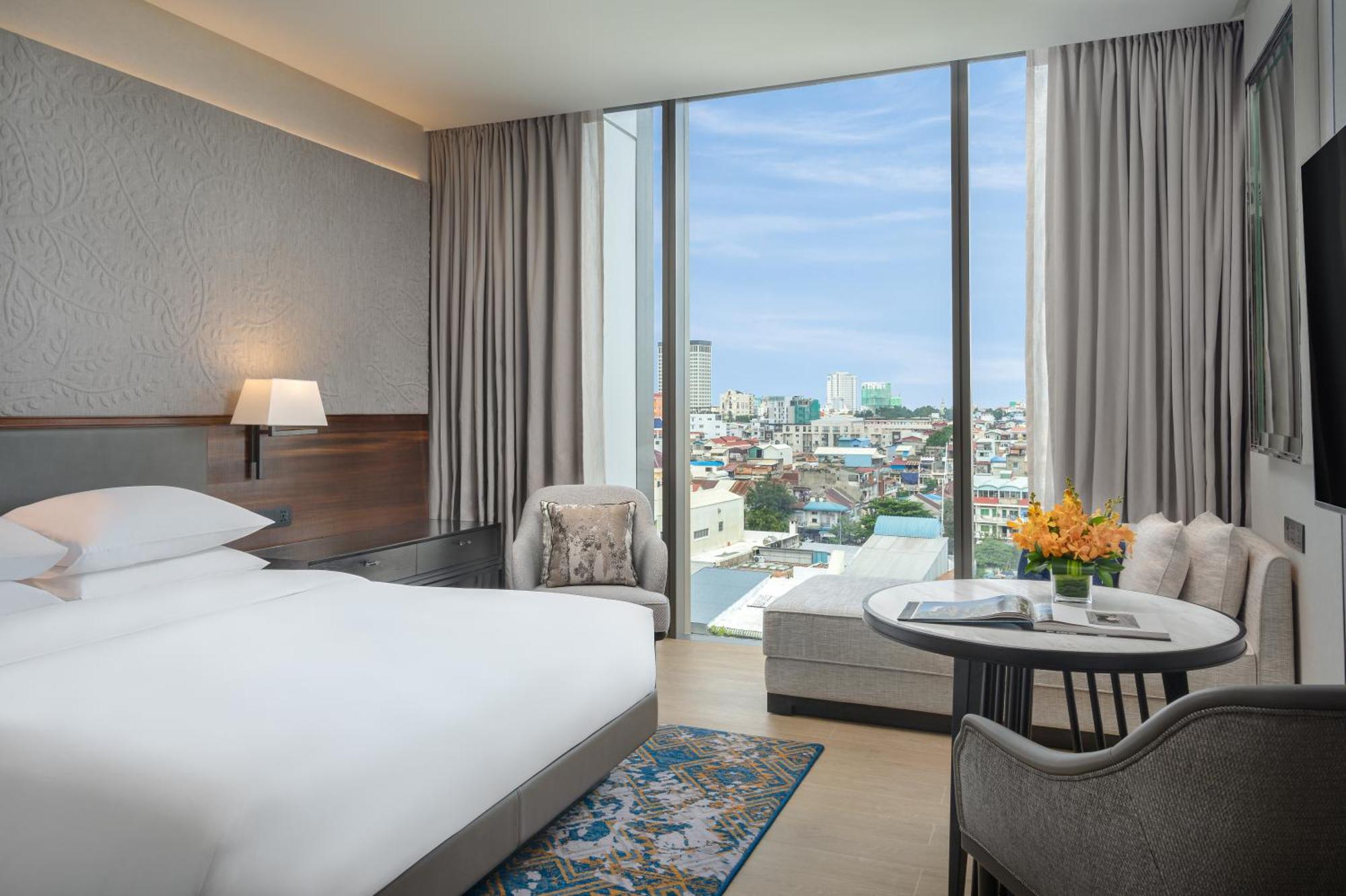 King Room - Club Access,1287581707:JPEG